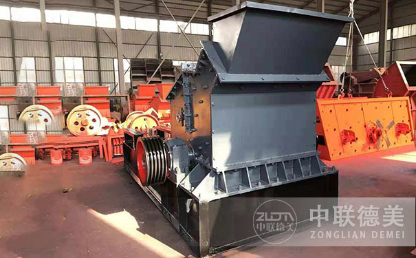 液壓開(kāi)箱制砂機