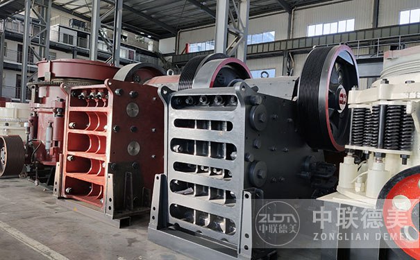 移動(dòng)制砂機