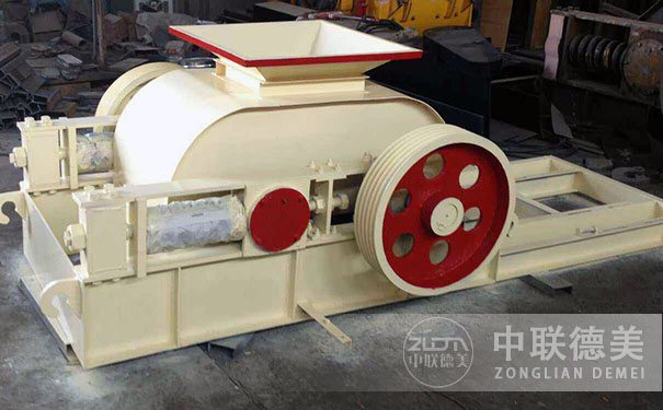 液壓開(kāi)箱制砂機