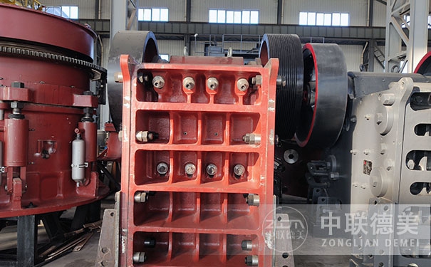 液壓開(kāi)箱制砂機