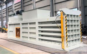 160噸半自動(dòng)廢紙打包機(jī)