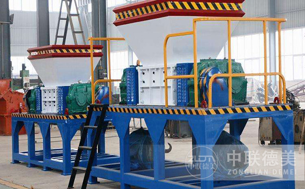  萬(wàn)能撕碎機